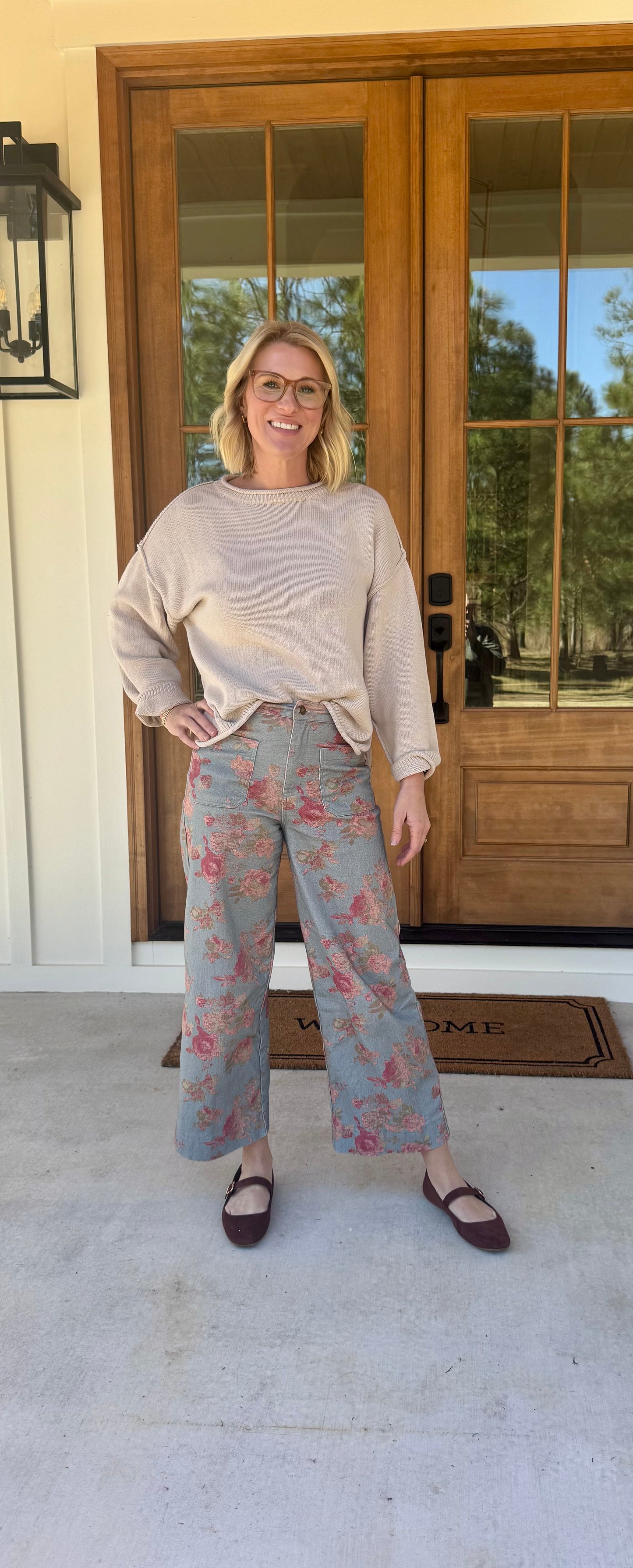 Feminine Floral Denim Jean