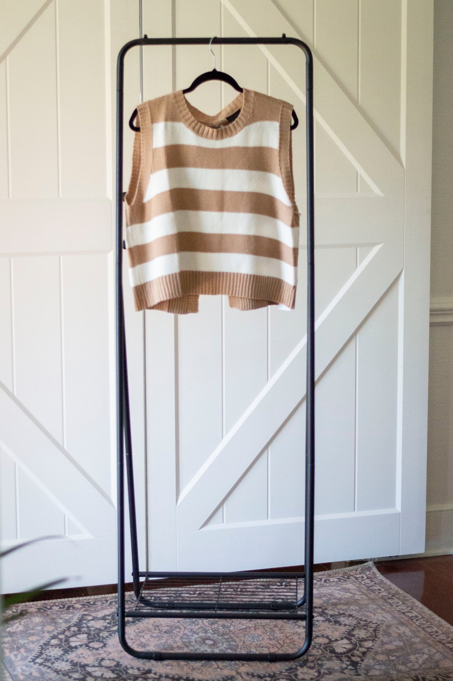 Tie Back Sleeveless Sweater