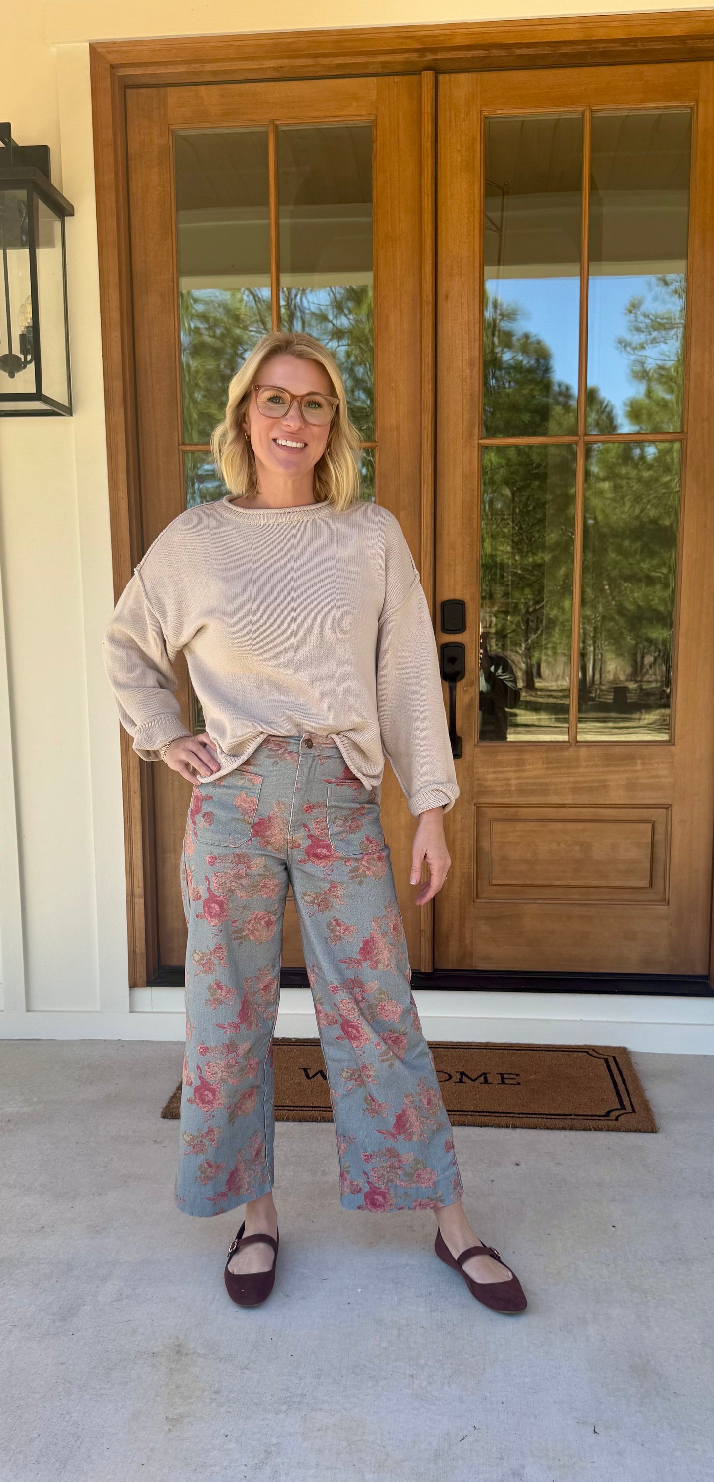 Feminine Floral Denim Jean